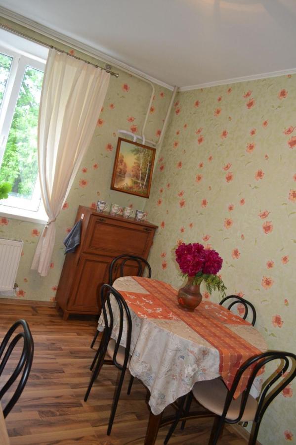 Квартира Двохкімнатна Фонтан Apartment Камианец-Подилский Екстериор снимка