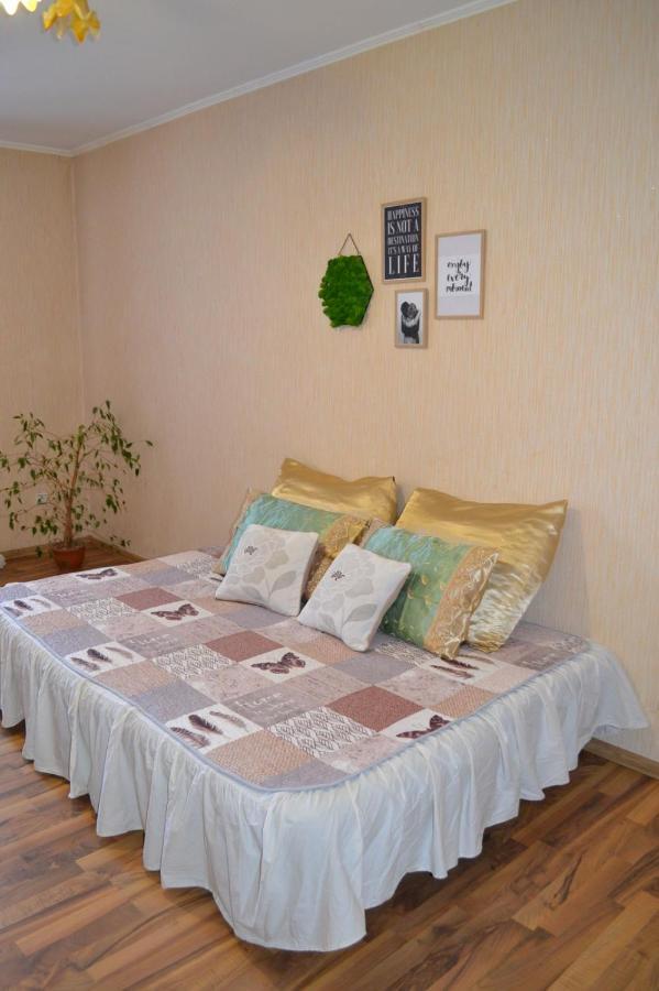 Квартира Двохкімнатна Фонтан Apartment Камианец-Подилский Екстериор снимка