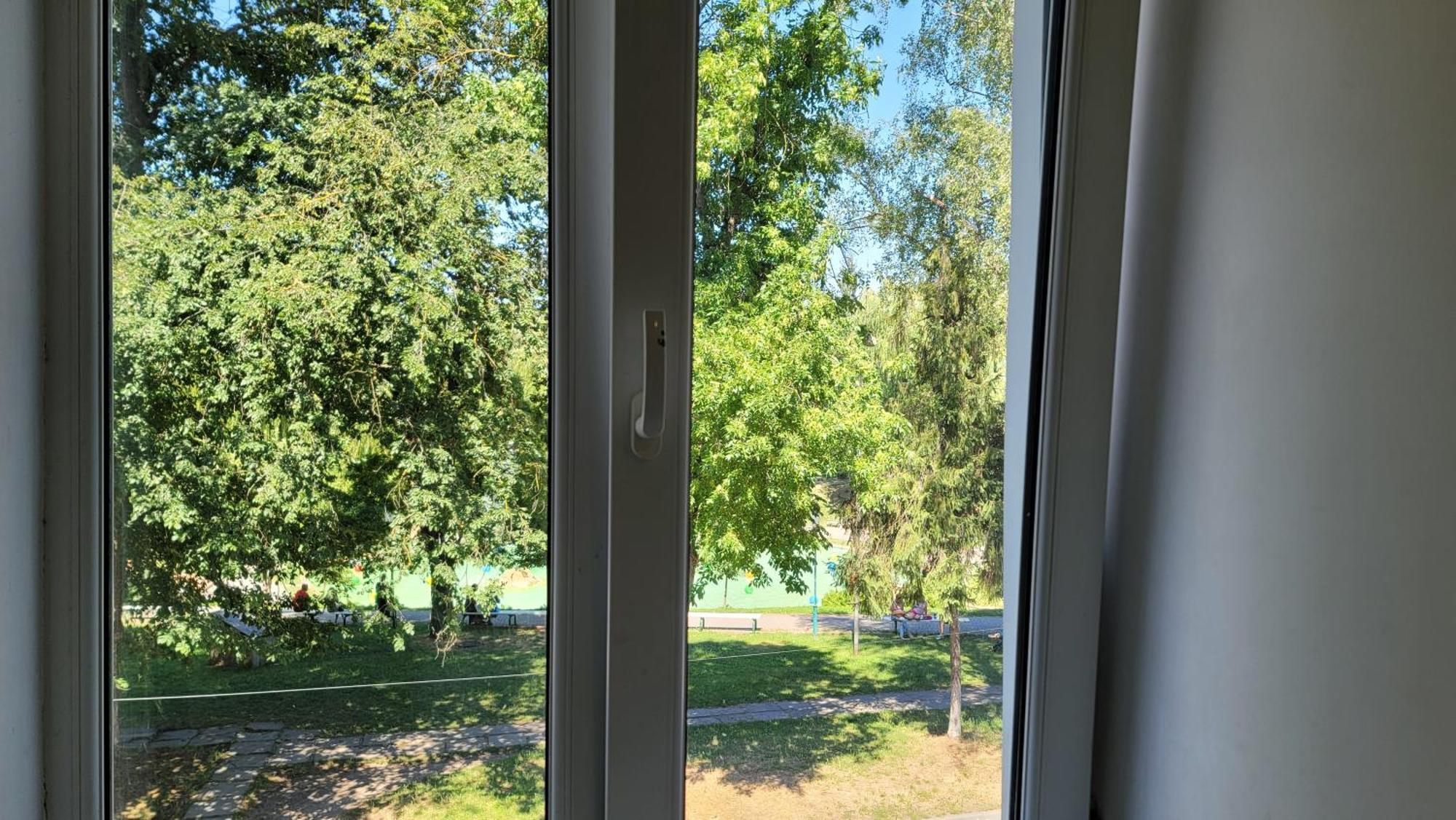 Квартира Двохкімнатна Фонтан Apartment Камианец-Подилский Екстериор снимка